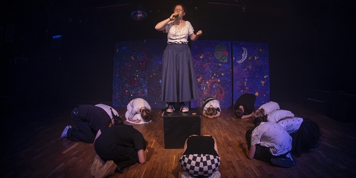 Schauspielaufführung Wunderland im KuBa Jena_Schauspielgruppe 3 der MKS  &copy;Tina Peißker